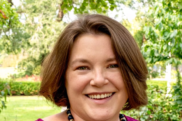Claire Barner author